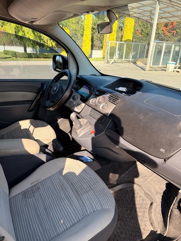 RENAULT KANGOO 1.5 DCI 2012 model - 263.000km orj. - 11
