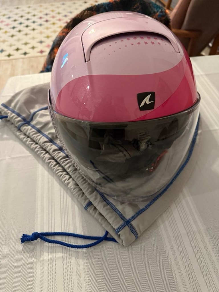 Shark kadın motor kaskı XS