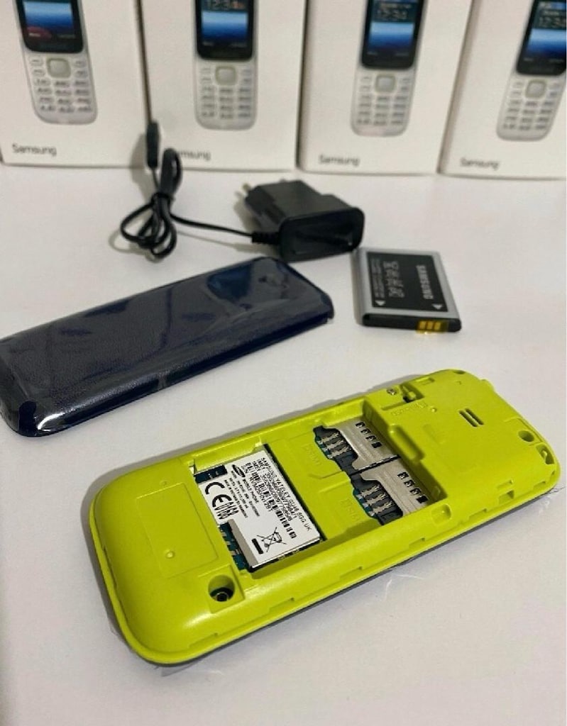 Samsung Tuşlu Telefon - 3