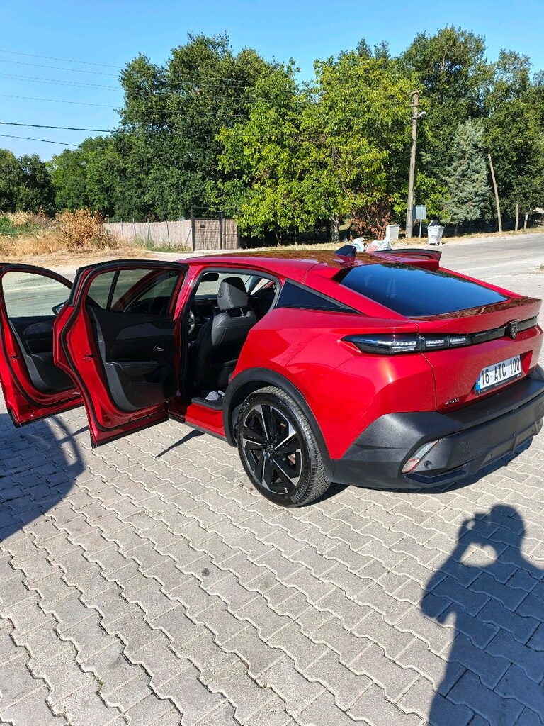 Peugeot 408 2023 Allure - 4