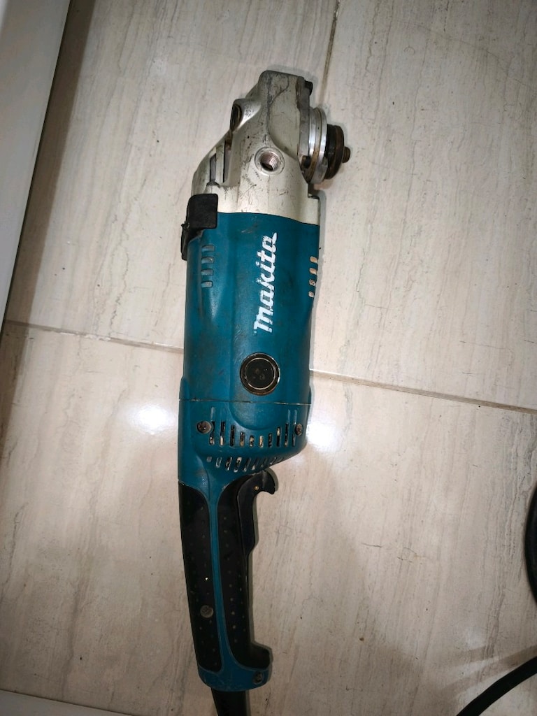Orjinal Az kullanılmış büyük boy makita sprel - 3