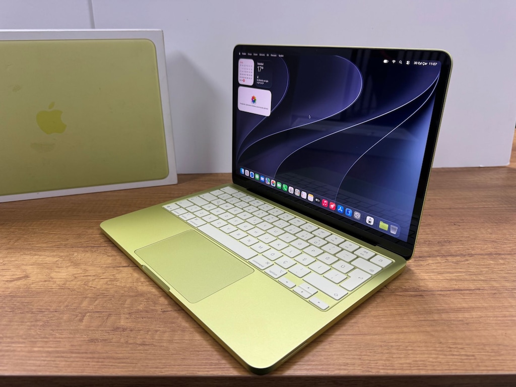 APPLE MACBOOK NEO 8 GB 256 GB LAPTOP GARANTİLİ - 4