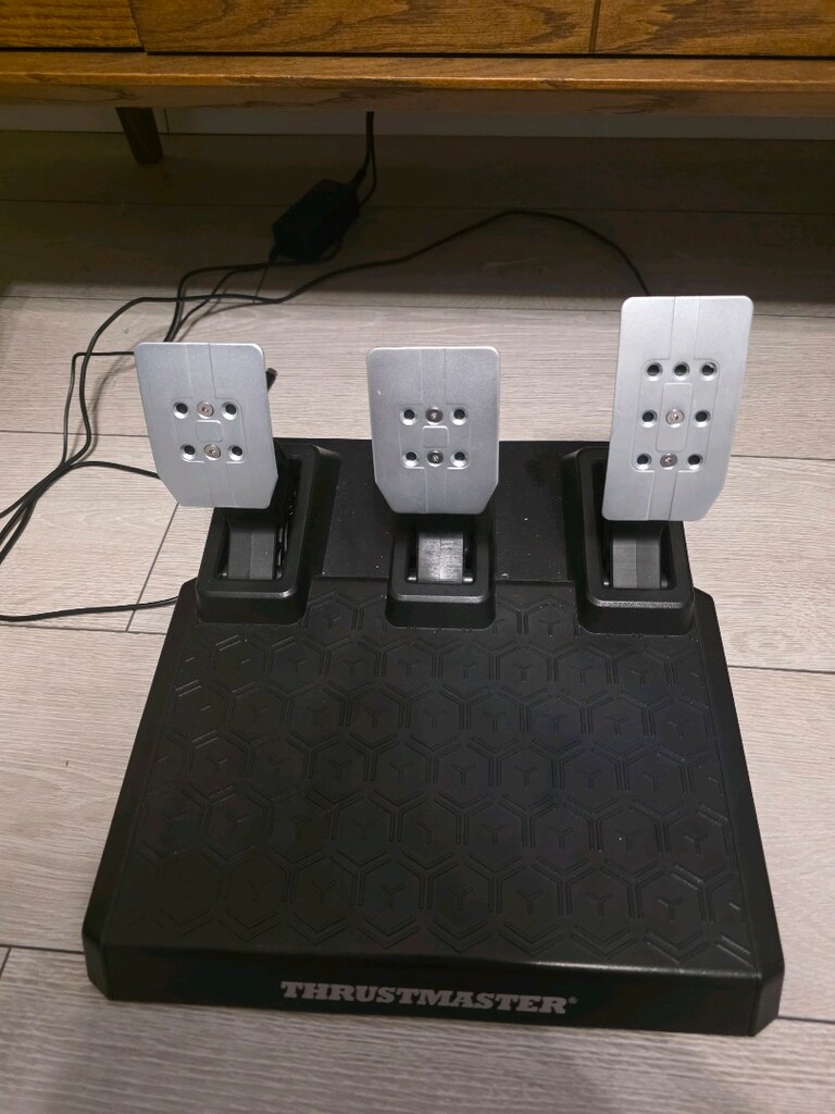 Thrustmaster T248X Xbox/PC HYBRID Yarış Direksiyonu Seti - 3