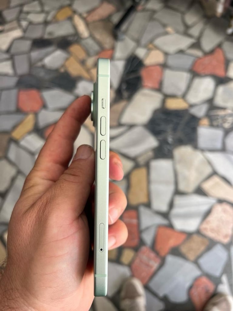 İPHONE 15 128 GB - 4