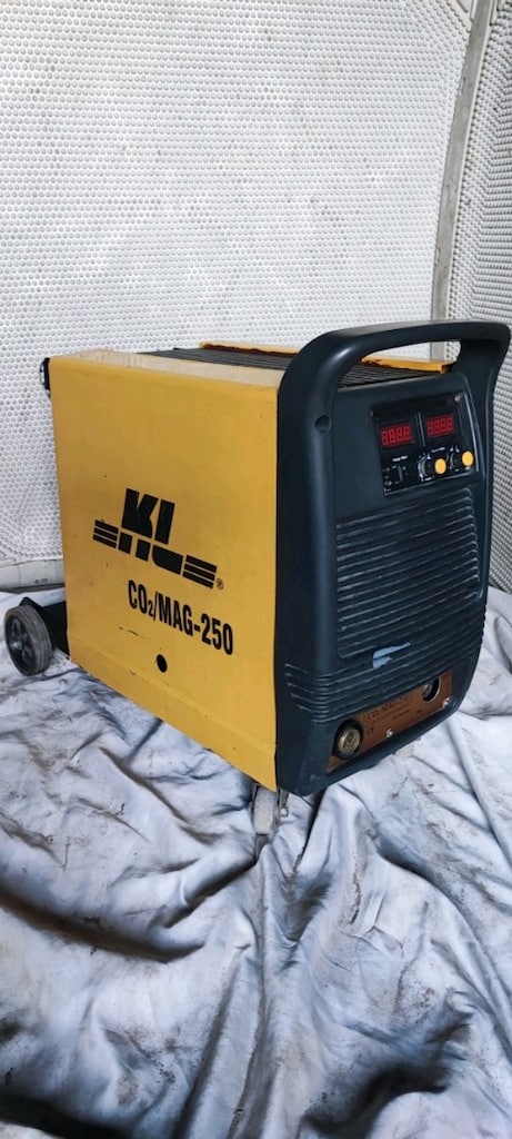 220 VOLT EV ELETRİKLİ GAZALTI KAYNAK MAKİNASI 250 AMPER SIFIR SAYILIR - 9