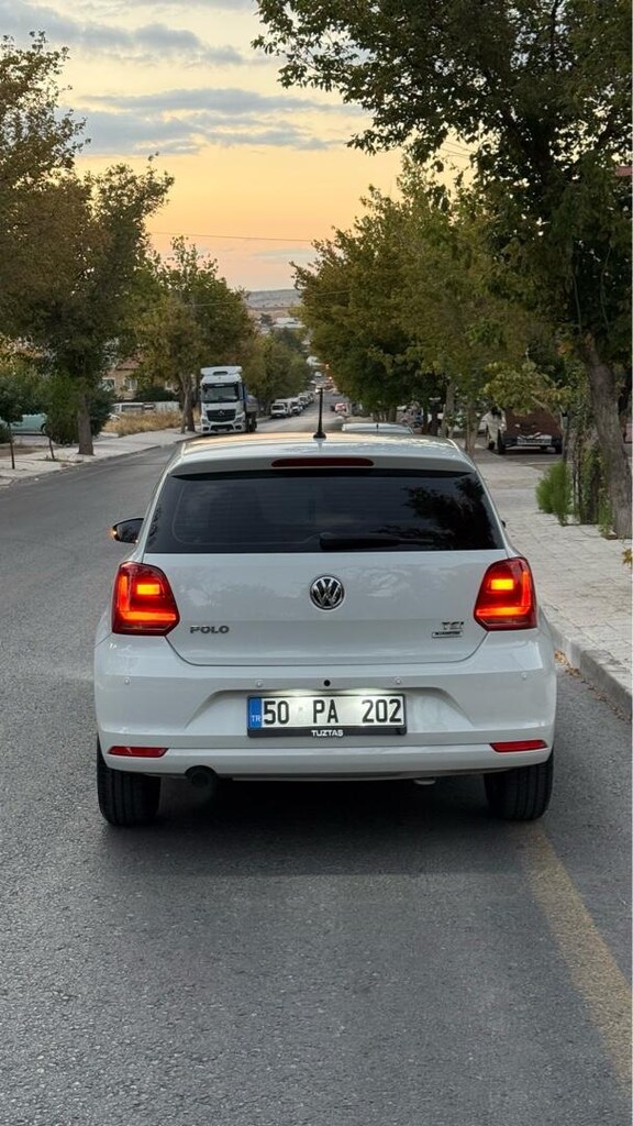 POLO 2017 1.2 TSI Comfortline - 6