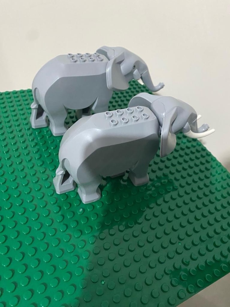 Lego erkek ve dişi fil figürleri - 10