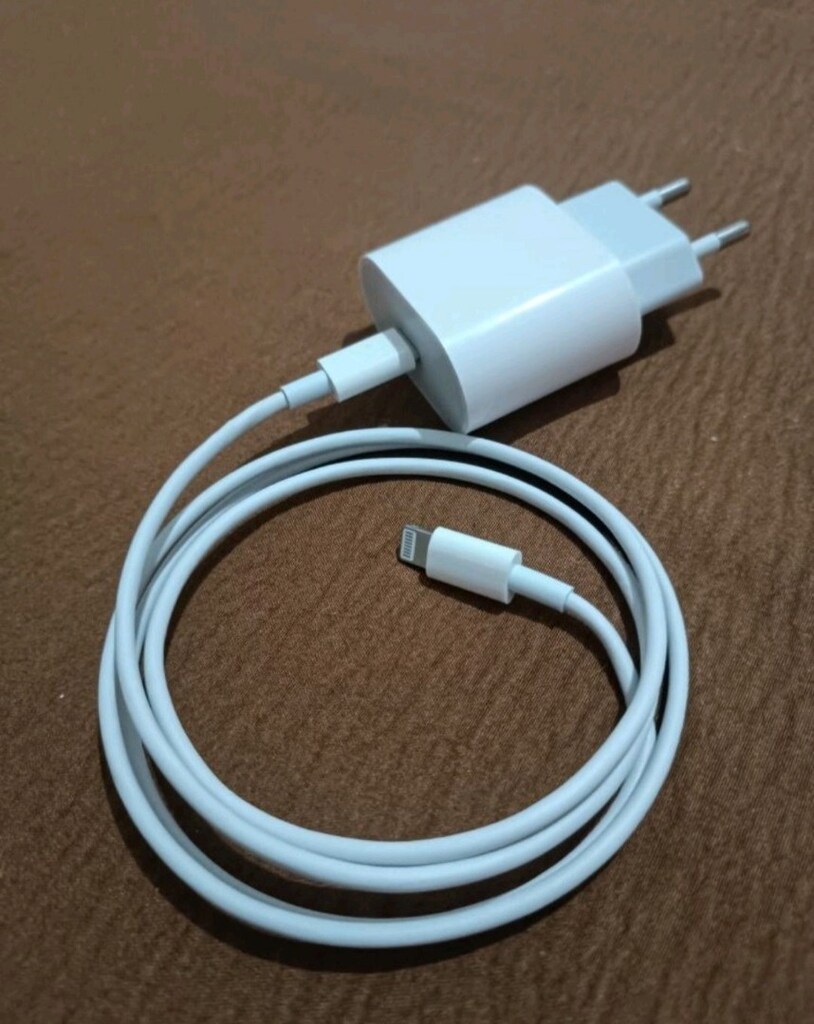 Iphone 11 şarj aleti - 2