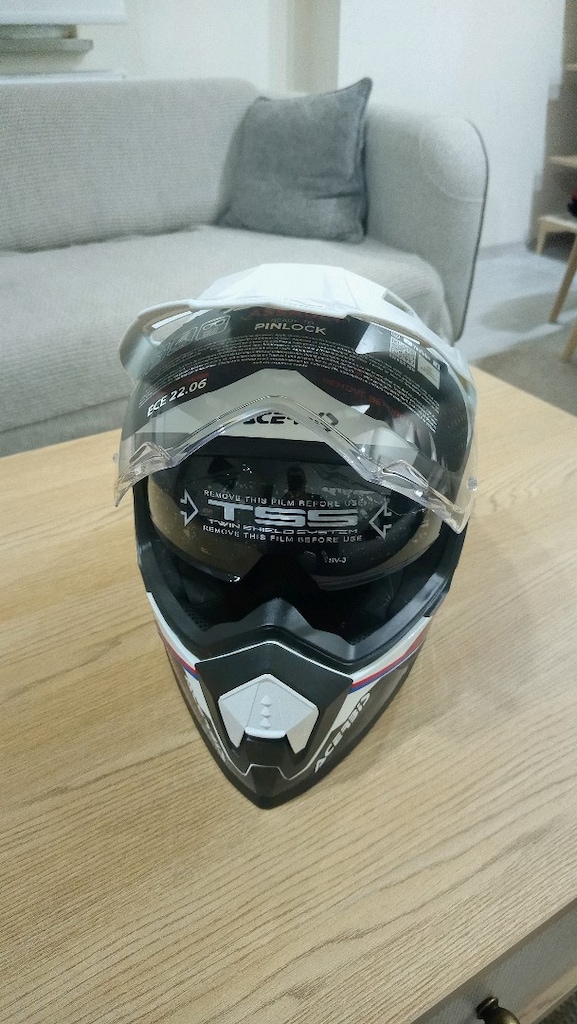 Enduro Kross kaskı Acerbis marka - 2
