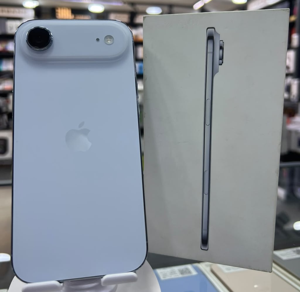 IPHONE AİR - 512 GB - PİL 100 - APPLE TR GARANTİLİ - 2