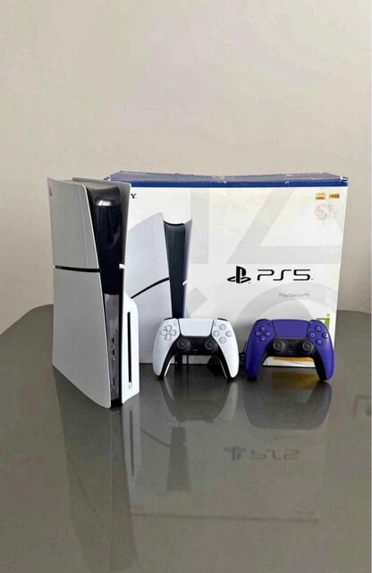 Playstation 5 Slim Temiz