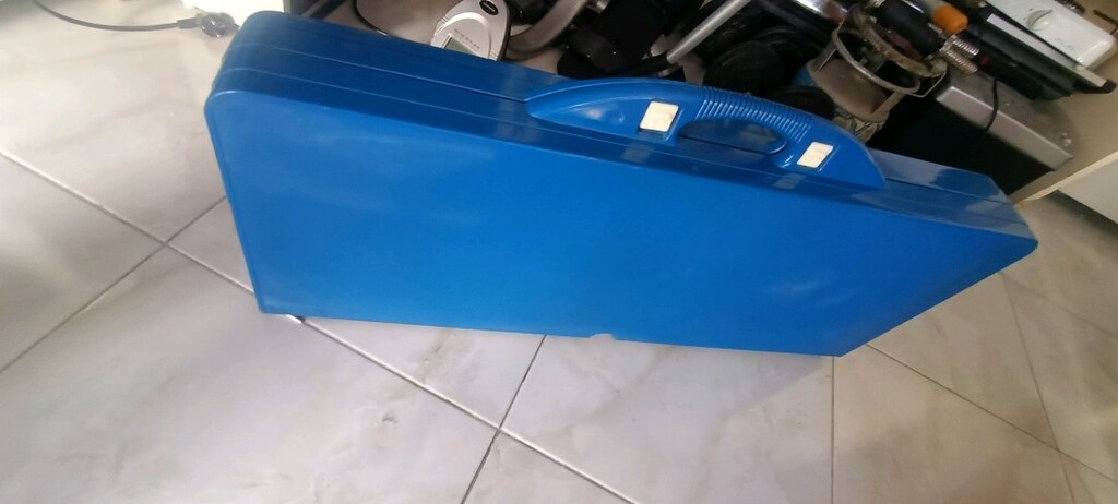 Portatif çantalı masa - 2