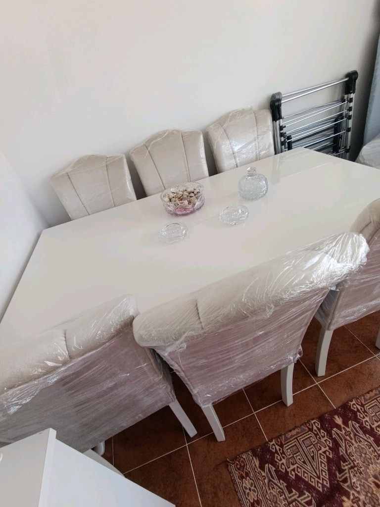 6 kişilik lake masa sandalye takimi - 2