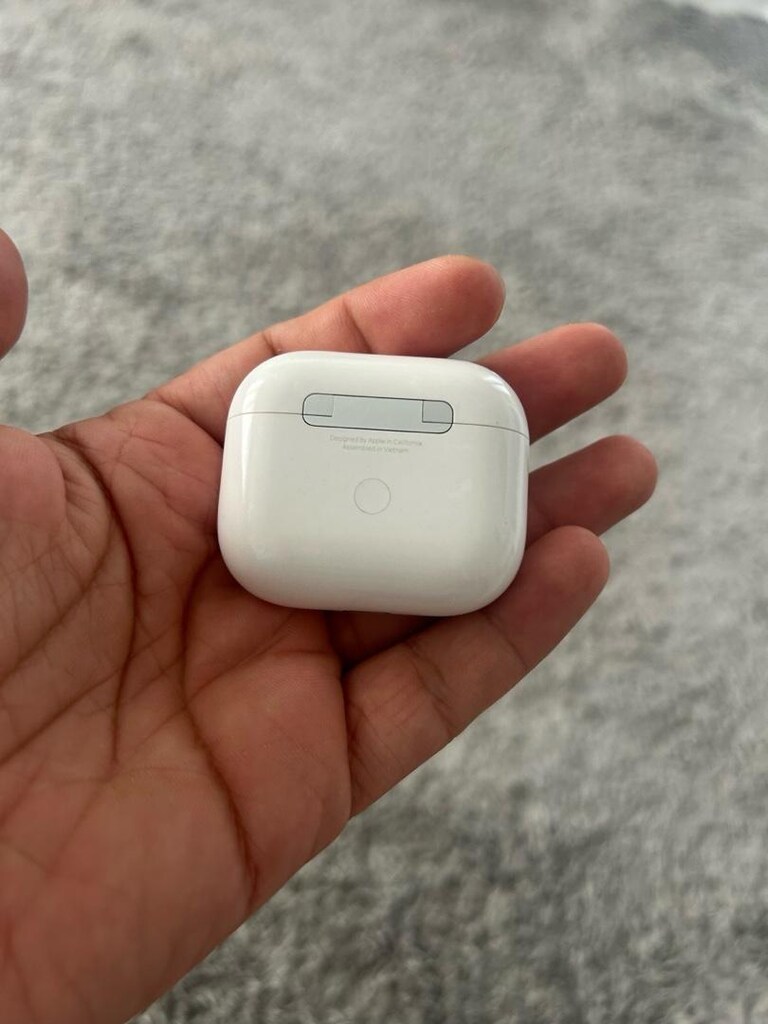 airpods - 3