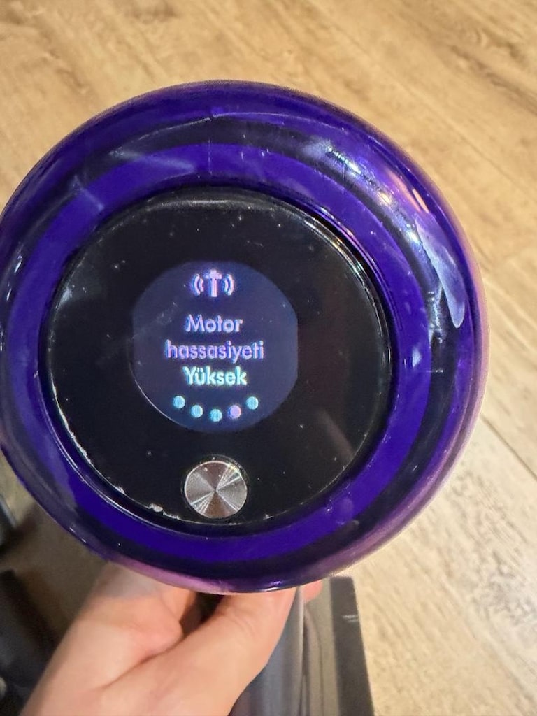 dyson v15 delect absolute - 6