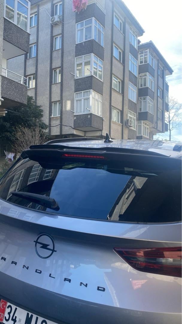 suv araç spoiler Cupra Grandland uyumlu