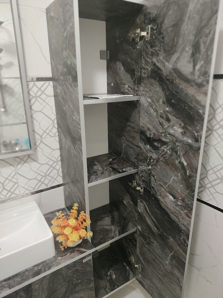 Banyo Dolabı Kopmle Takım Sıfır Ayarında - 5