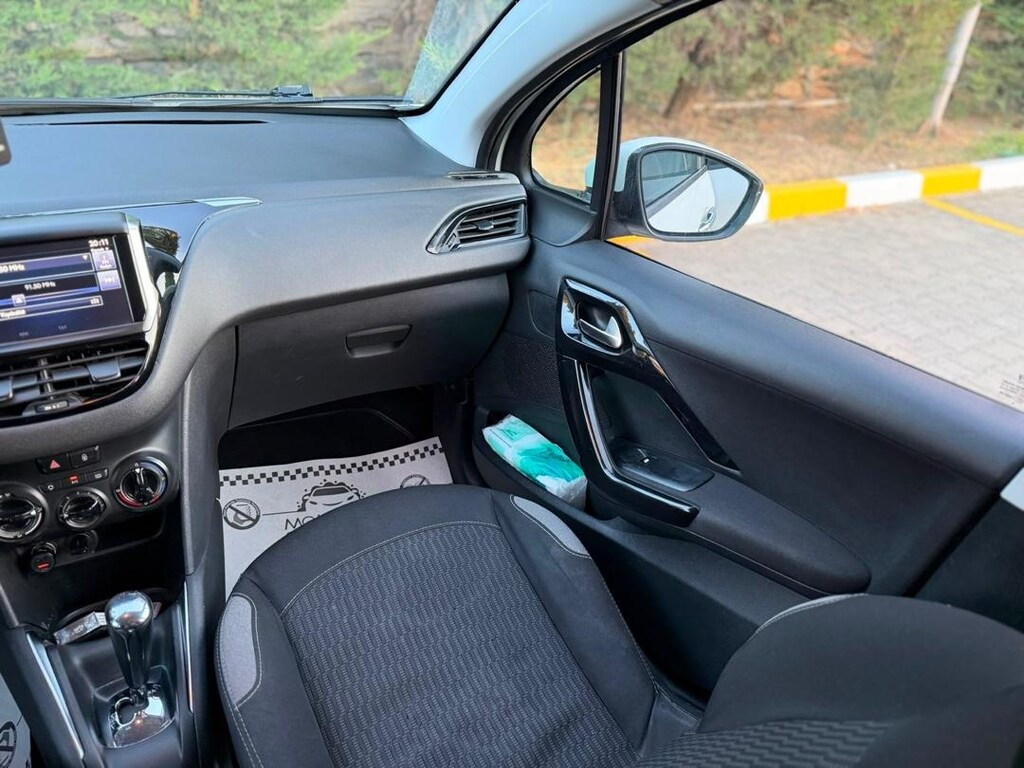 2016 PEUGEOT 208 1.6 Dizel Otomatik - 11