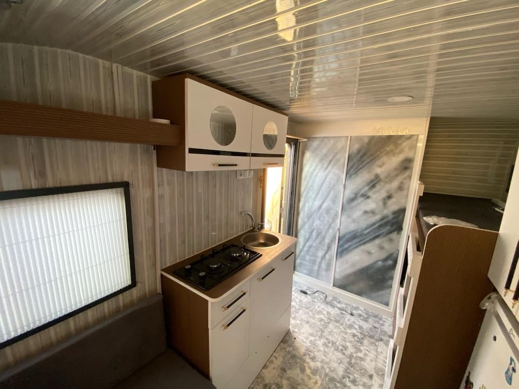 Çekme Karavan 3.90 M 4 Kişilik - 6