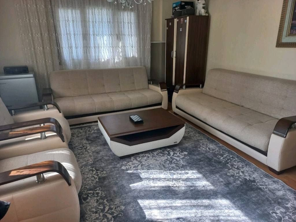 TEMİZ Salon Takımı , TV ÜNİTESİ ve Tekli Çekyat