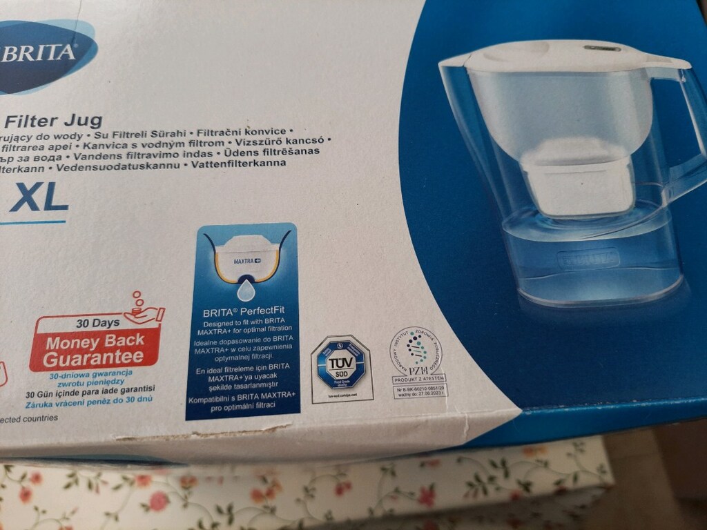 Brita surahi - 2