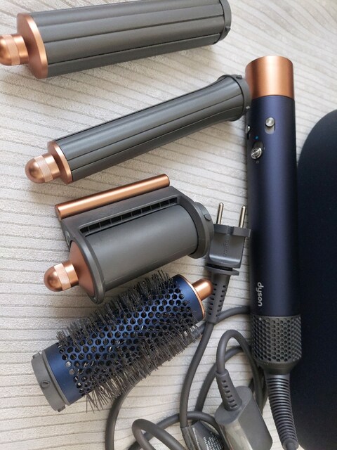 Yepyeni Dyson Airwrap