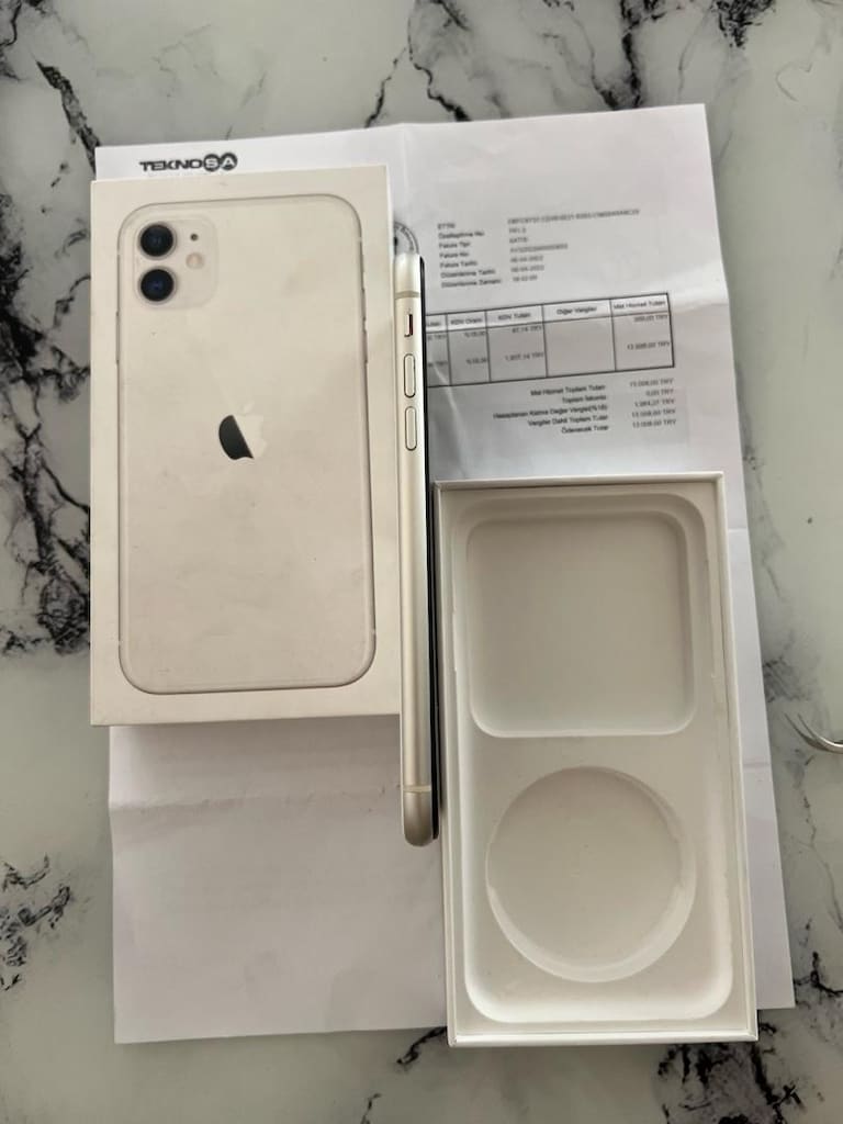 İphone 11 128 GB - 2
