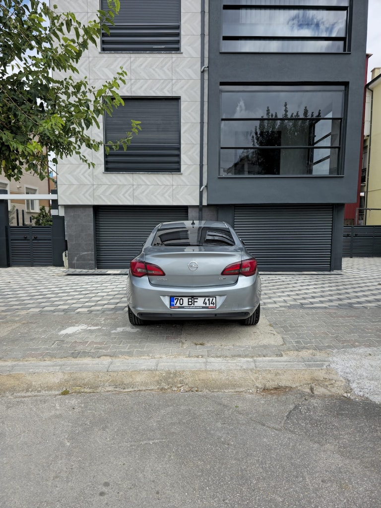 136 Bg Tutulan Model Opel Astra 1,6 CDTİ - 5