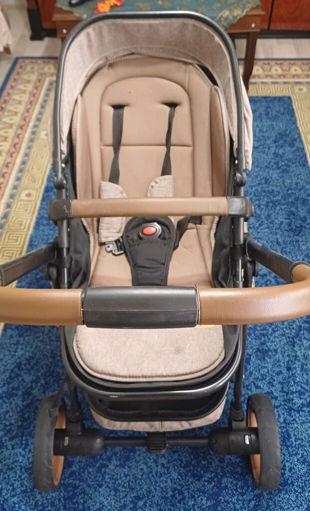 Baby Care Bebek Arabası. - 2
