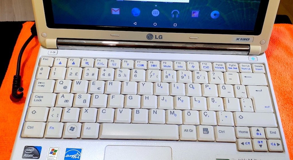 Android Yüklü Laptop-Notebook LG LGX130 - 12