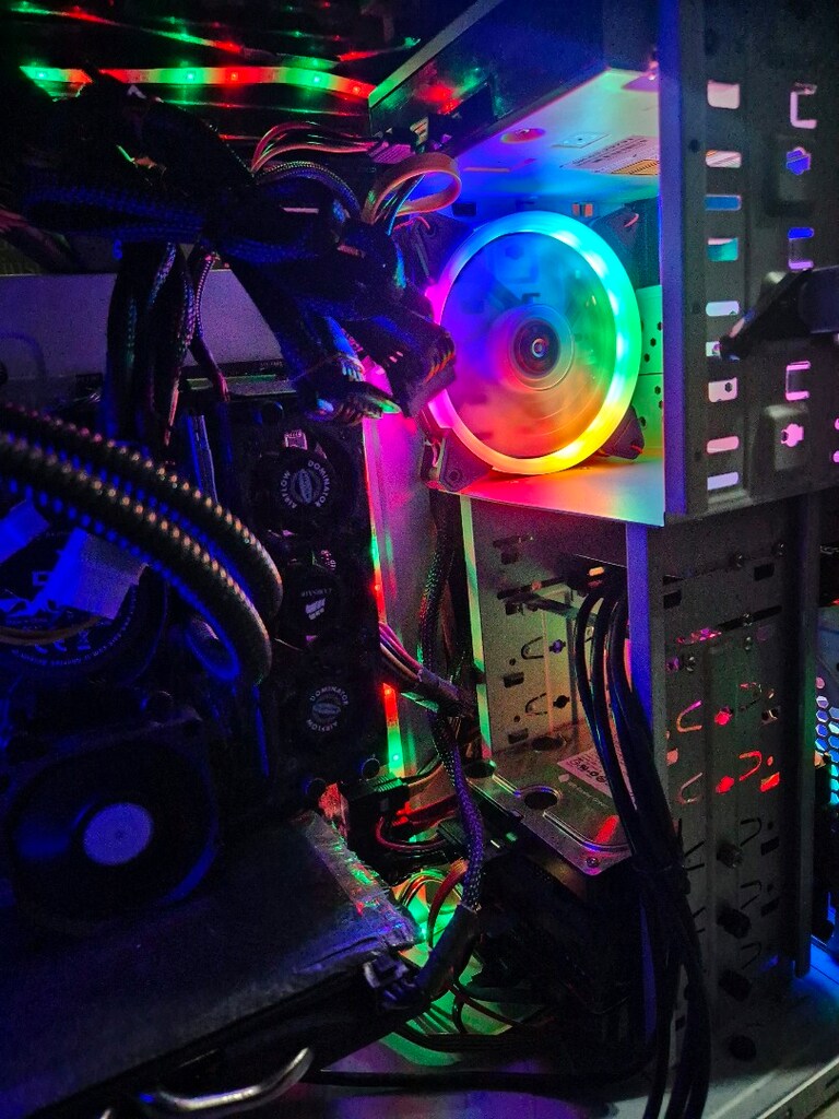 AMD FX (tm) -6100 six - 3.30 GHz NVIDIA GeForce GTX 950 2 gb - 6