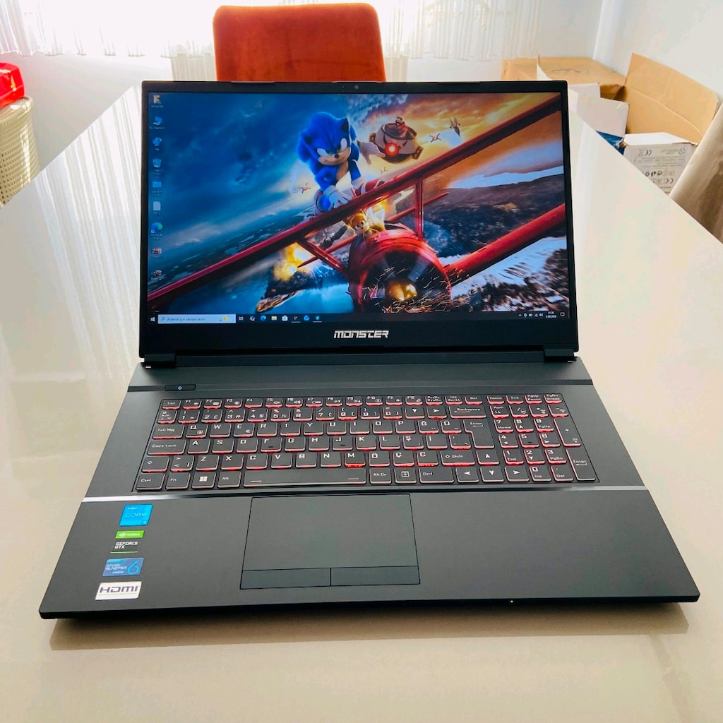 Monster Gaming Laptop i5 11400H 4.10Ghz Nvidia Geforce GTX 1650 144Hz - 2
