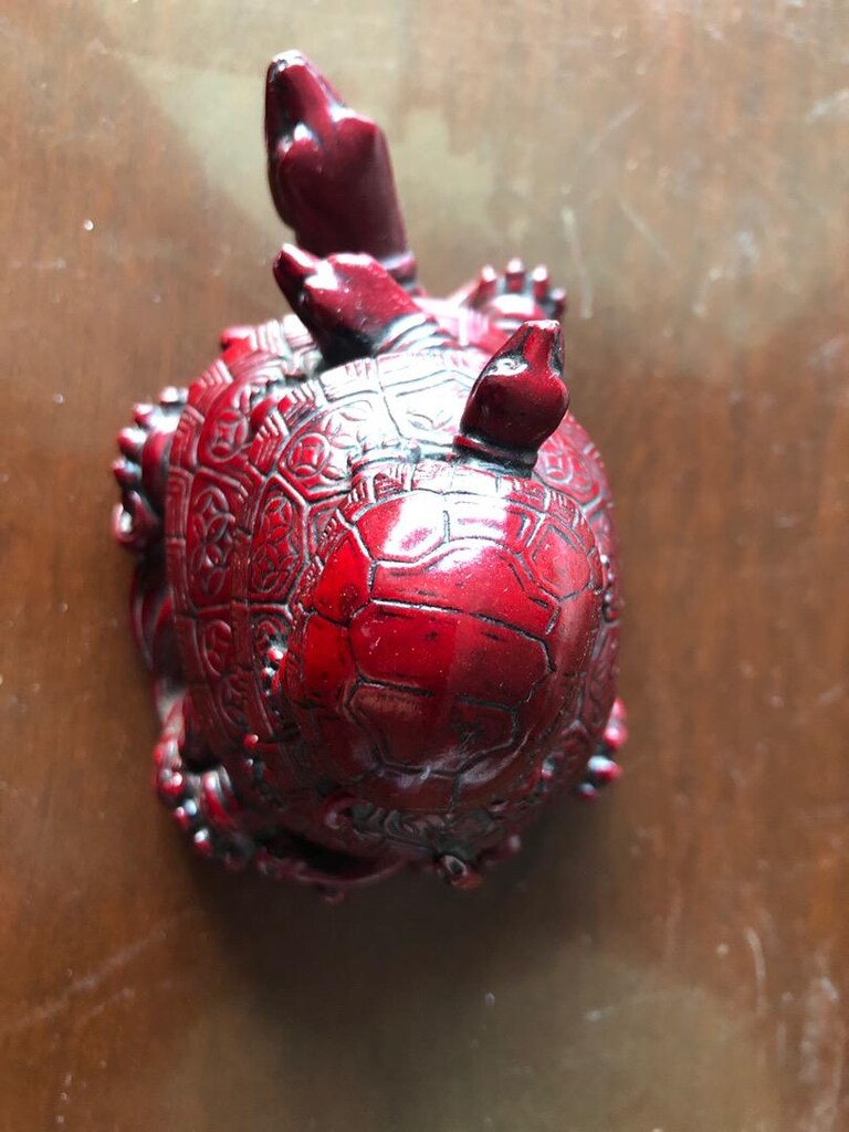 Singapur dan Feng Shui Üst üste binmiş kablumbağalar. Hediyelik biblo - 5