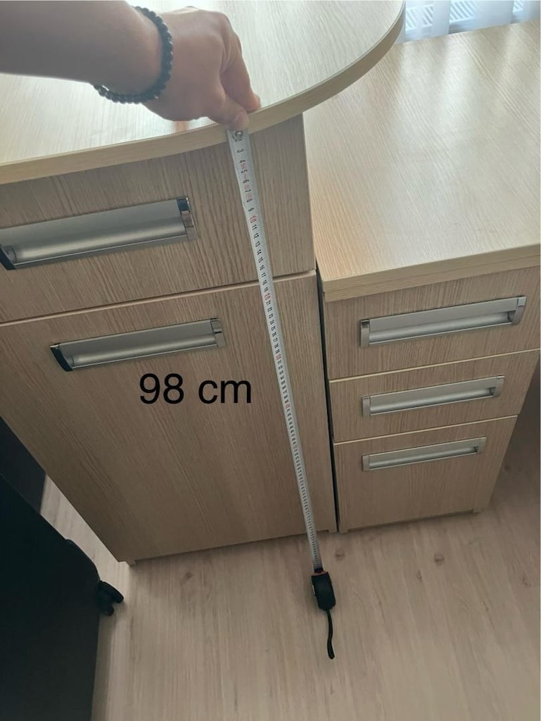 Ahşap dolaplı çalışma masası - 9