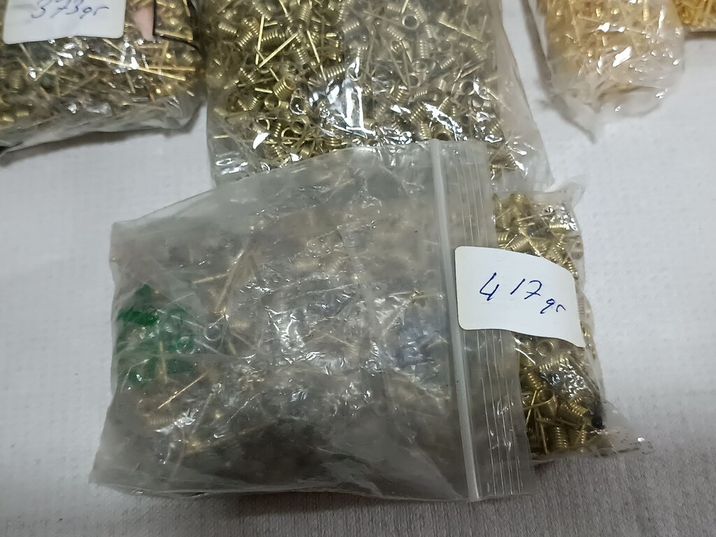YAY METAL - 4