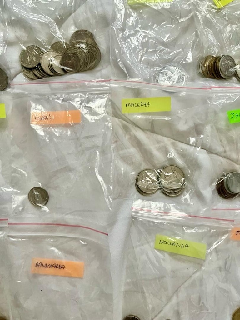 Farklı Ülkelere Ait Madeni Para Koleksiyonu - 5