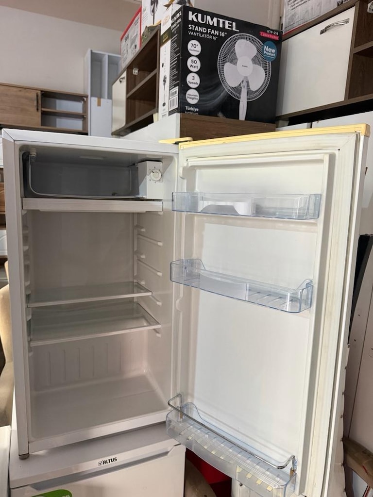 Yumatu mini buzdolabı - 2