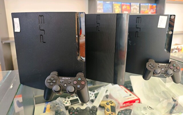 PS3 SLİM MODEL POPÜLER OYUNLAR YUKLÜ ÇİFT KOL GTA5 MİNECRAFT PES 21