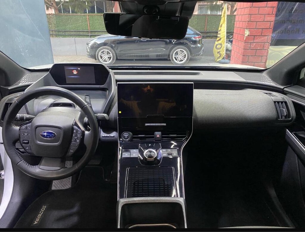 Subaru Solterra - 10