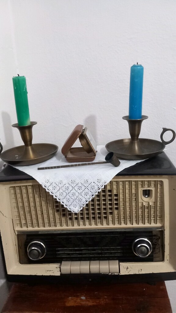 Avrupa seyahat saati. Alarımlı , takvimli - 4