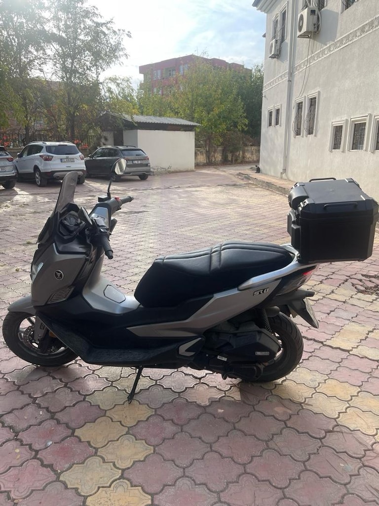 125 cc voge sr1 - 4