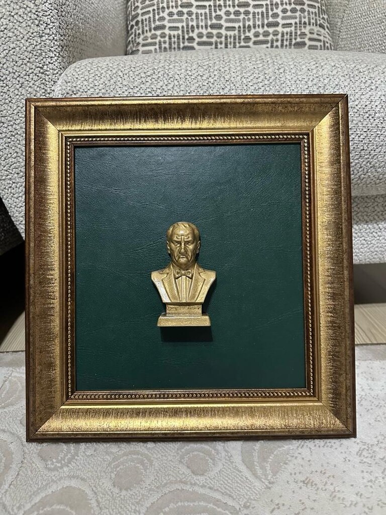 24*24 Hediyelik Atatürk Büstü - 2