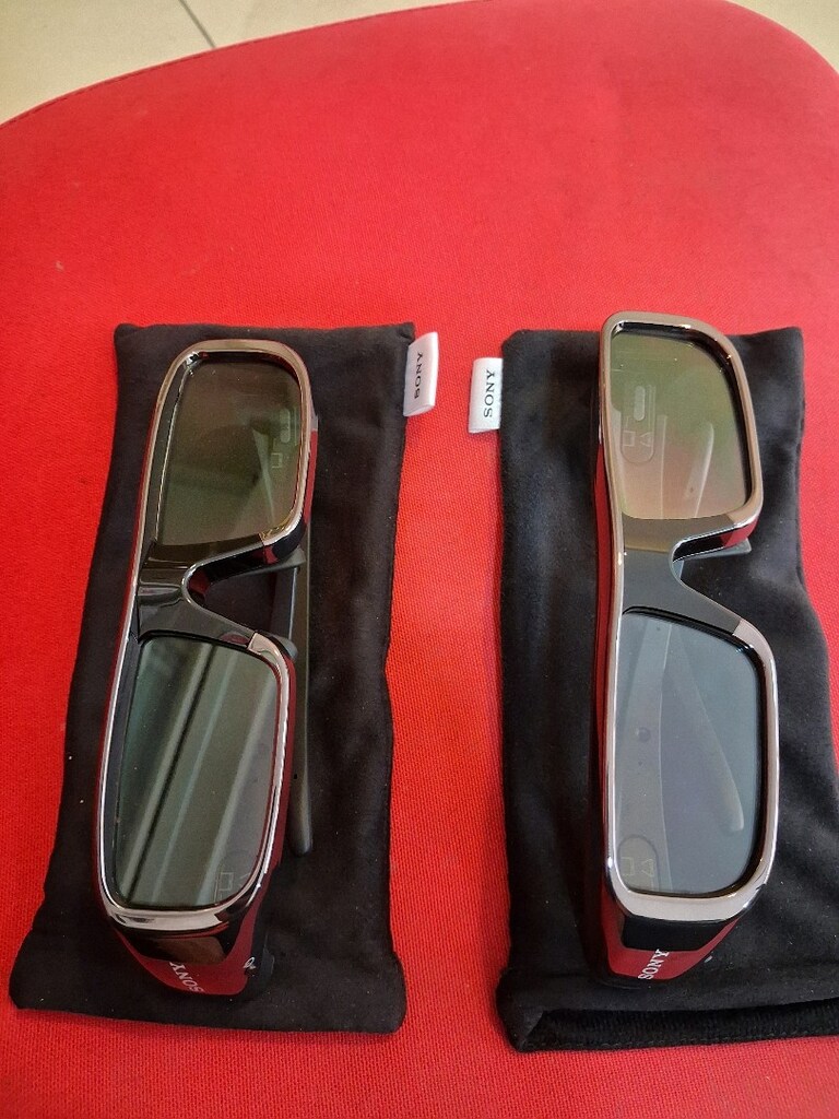 2 ADET SİFİR SONY 3 D GÖZLÜK VE ORİJİNAL KILIFİ İLE BİRLİKTE VERCEM - 6
