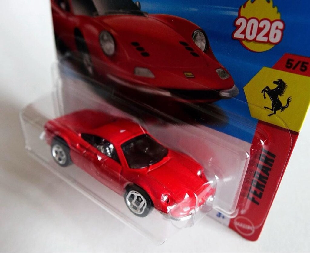 Hot Wheels Ferrari Dino 206 GT - 2