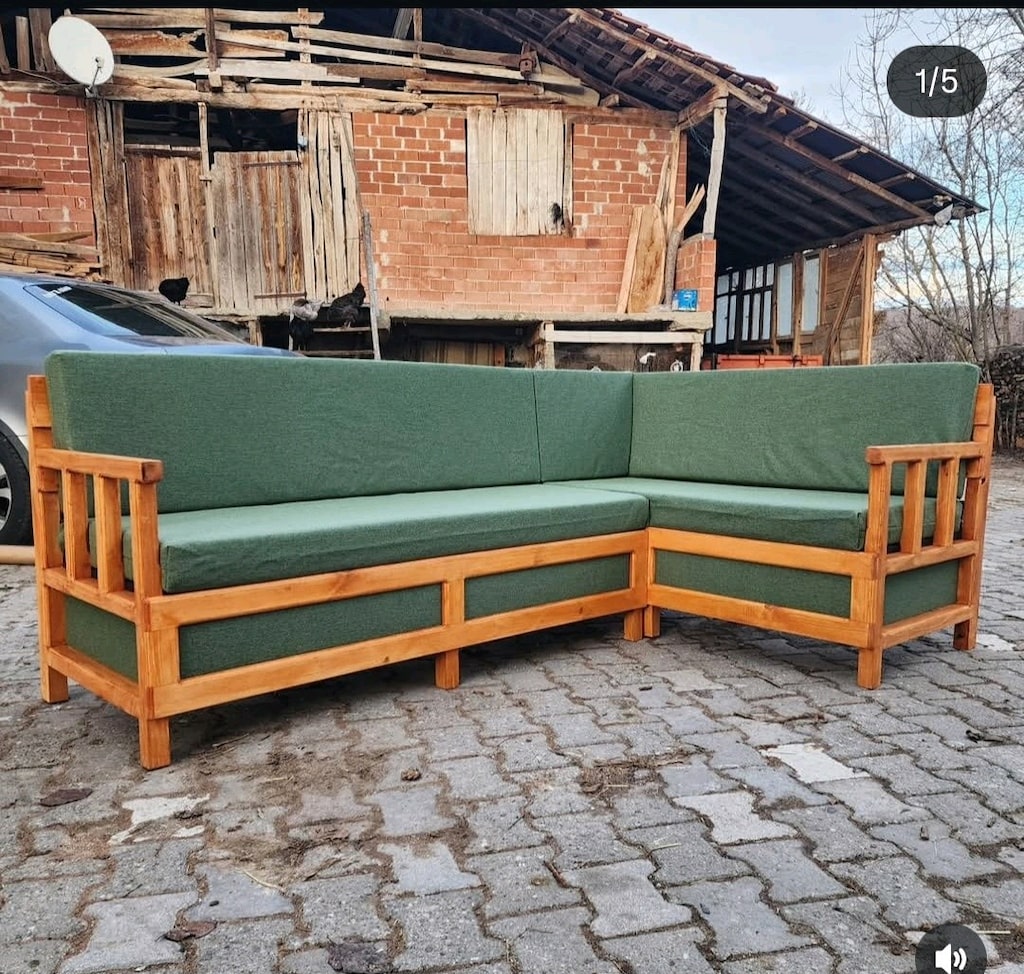 Sedir Takımı, Şark köşesi - 3