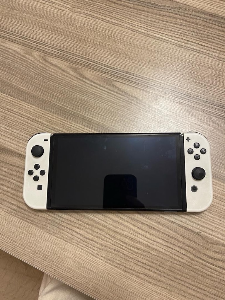 Nintendo switch - 3