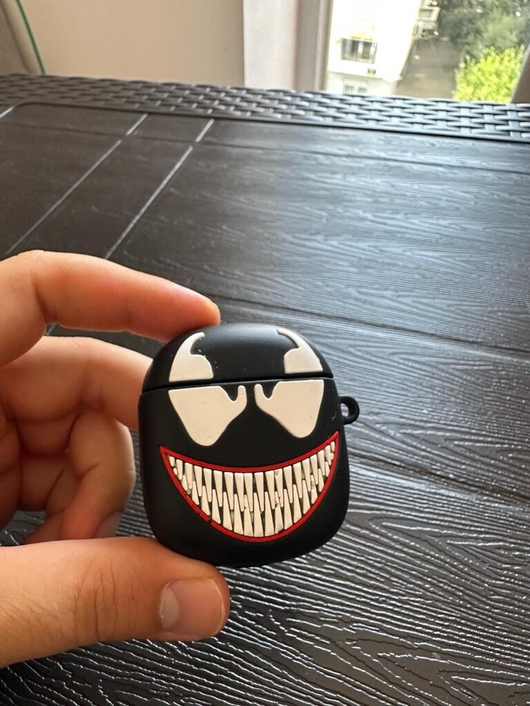 Venom Airpods 1-2 nesil kılıf - 5