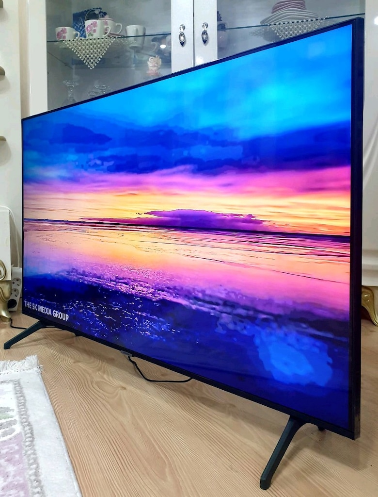 124 EKRAN SAMSUNG 4K SMART LED TV - 4
