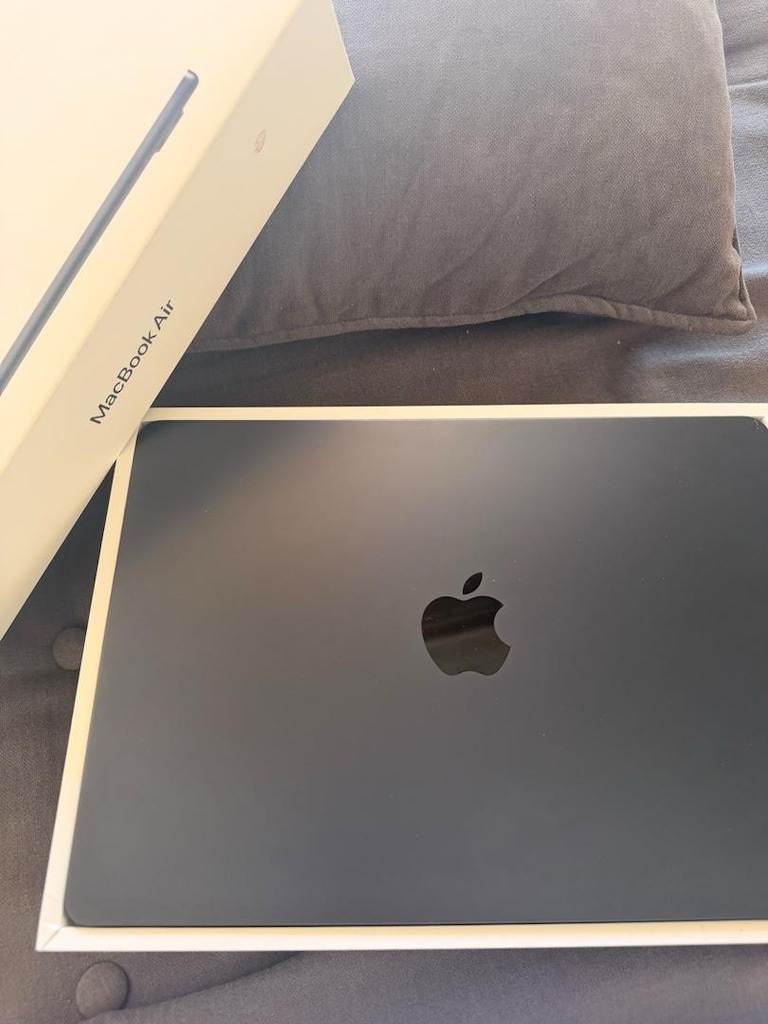 MACBOOK AİR - 2