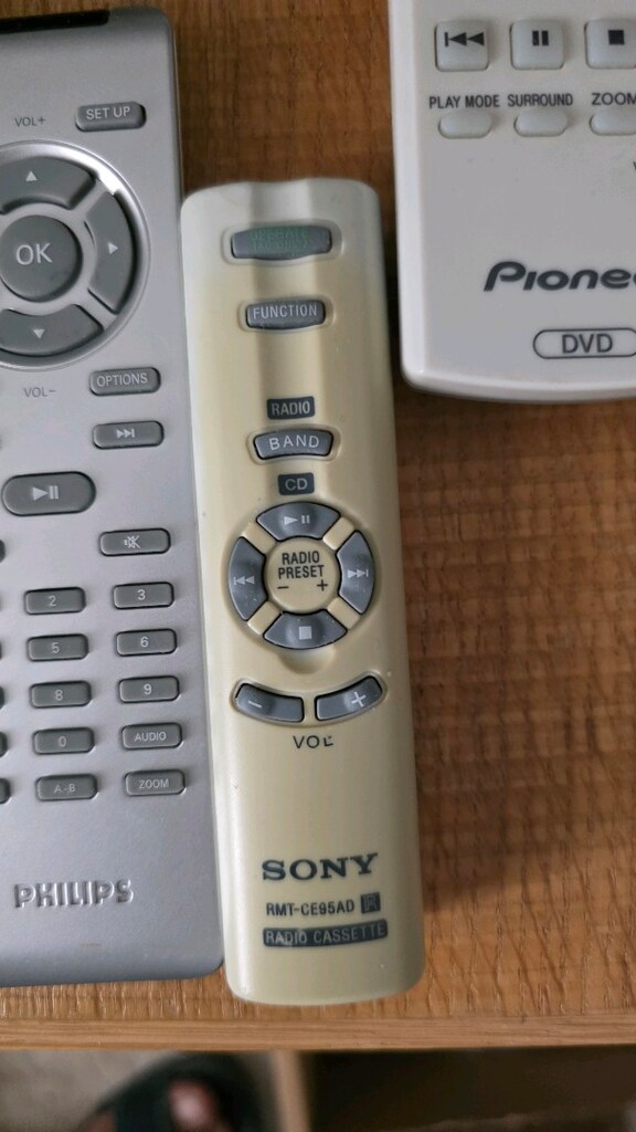 Sony, Technics, panasonic, Philips müzik seti, Pioneer dvd kumandaları - 11